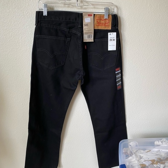 NWT Levi’s 505 Straight Leg Jeans - Picture 4 of 10
